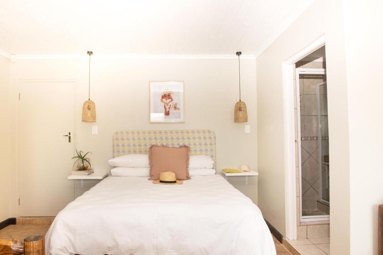 Paradise Self-Catering Units Джефрис Бей Екстериор снимка